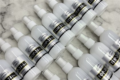 El vehículo evita la capa de manchas de agua